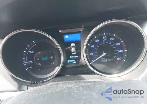 2015 Hyundai Sonata Hybrid из США, поврежденный, VIN KMHEC4A47FA123024